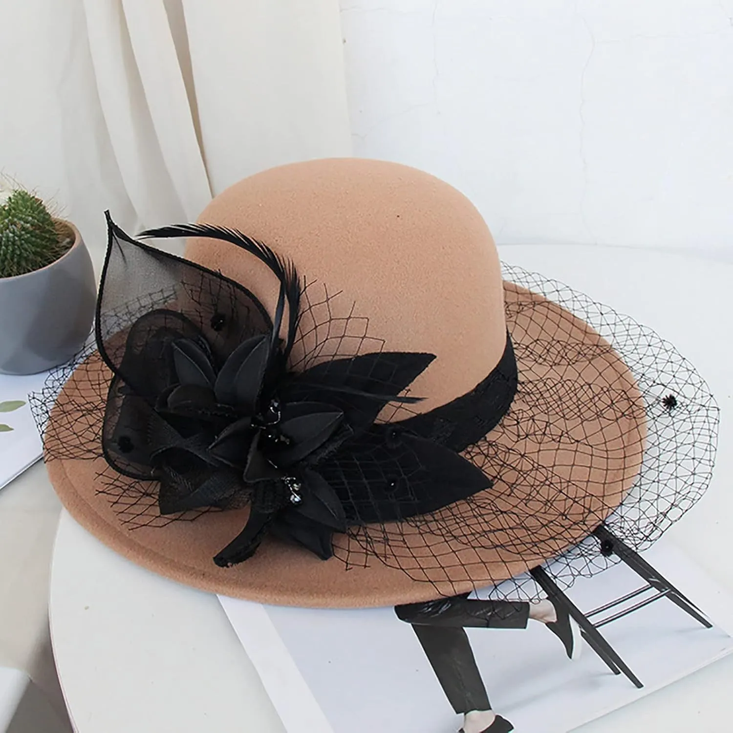 Women's Imitation Wool Fel Flowers Church Bowler Hats Women Solid Color Winter Hat Wool Cloche Bucket with Bow